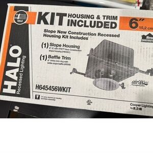 Halo Recessed 6" Lighting Kit with Housing and Trim H645456 kit